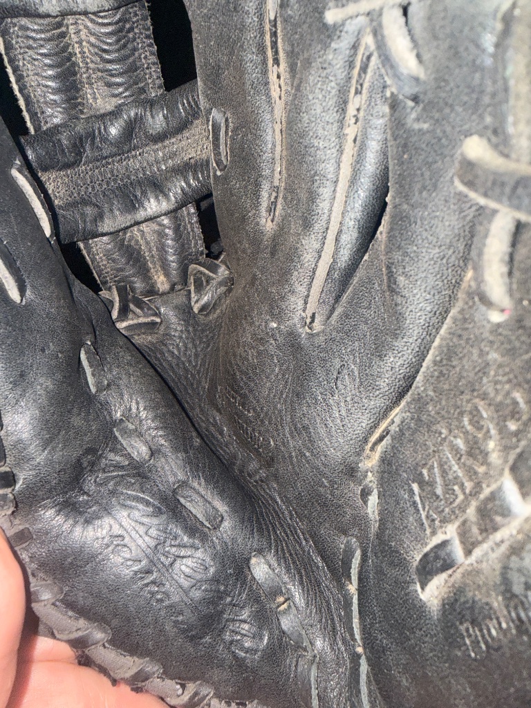 Akadema AZR95 Prodigy Series Baseball Glove photo 3